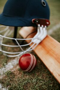 cricket-equipments-green-grass