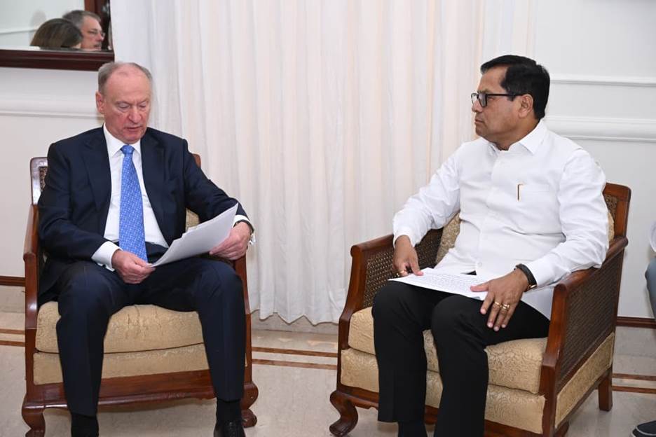Shri Sarbananda Sonowal, Union Minister of Ports, Shipping and Waterways, and H.E. Nikolai Patrushev