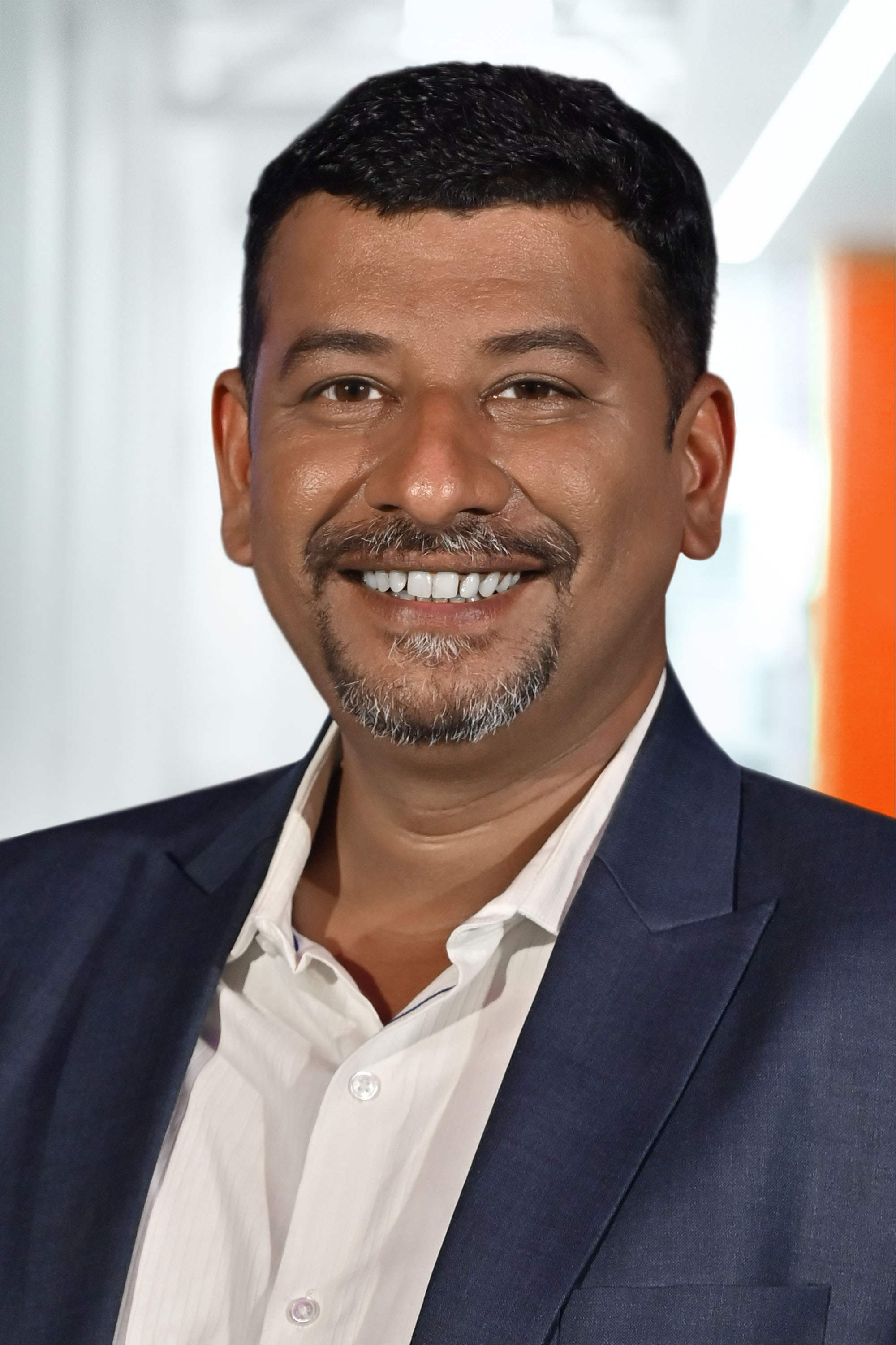 Rohit_Shukla_Headshot_SolarWinds_2000x3000