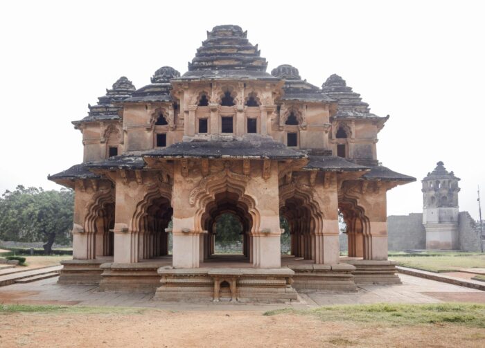 Exploring Hampi: A Journey Through Ancient Temples, UNESCO Heritage Sites, and Stunning Landscapes