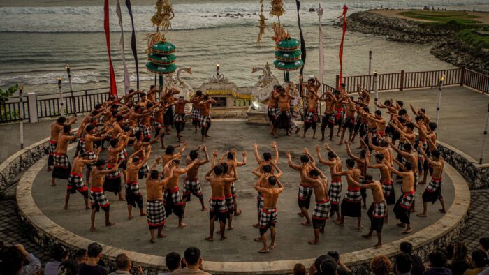 Experiencing the Mesmerizing Kecak Fire Dance at Uluwatu Temple, Bali